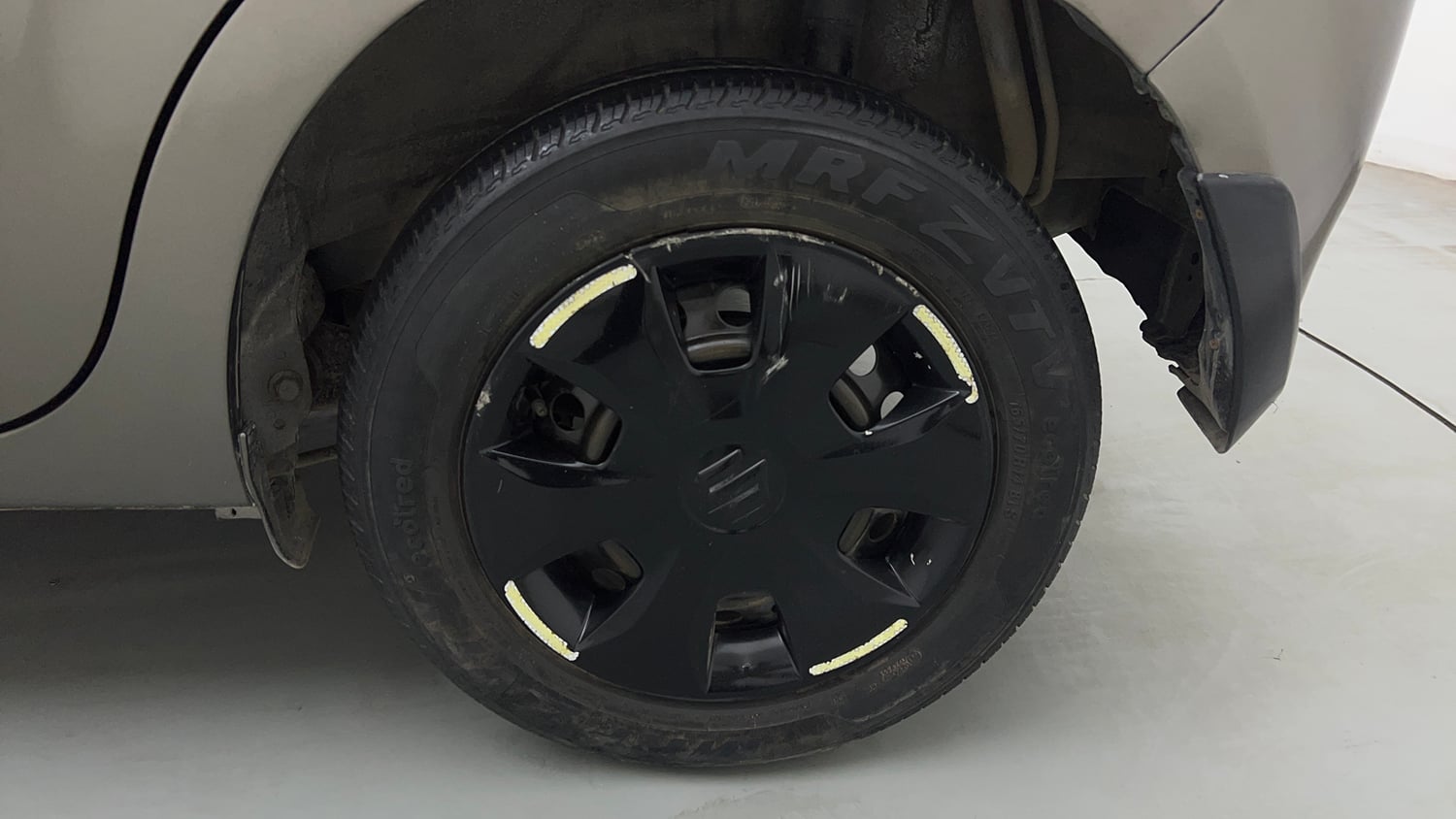 Used 2023 Maruti Suzuki Wagon R VXI 1.0 Petrol Manual tyres LEFT REAR TYRE RIM VIEW