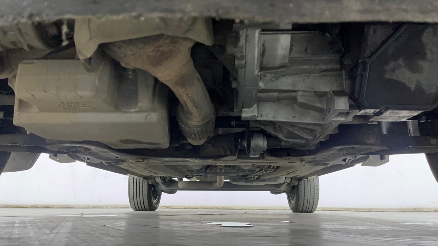 Used 2020 Ford EcoSport S MT 1.5 TDCi Diesel Manual extra FRONT LEFT UNDERBODY VIEW