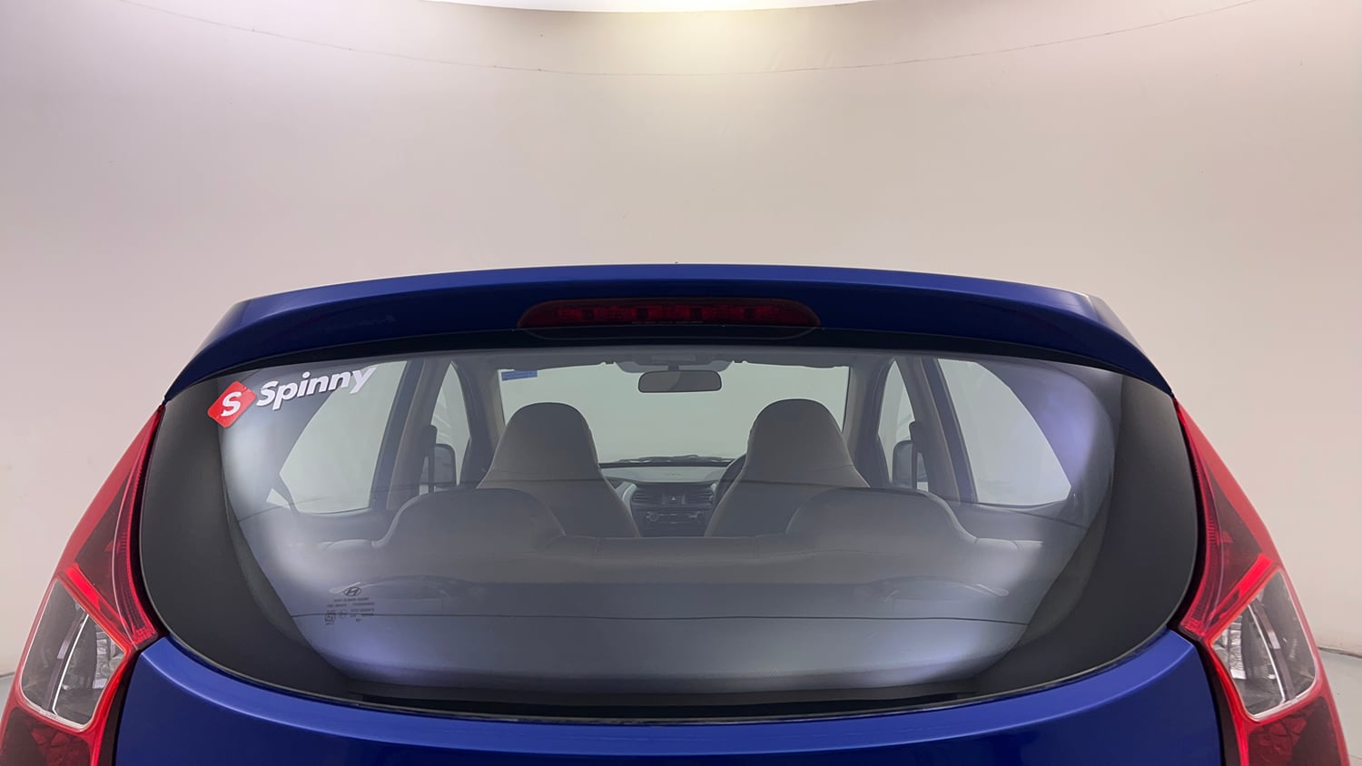 Used 2017 Hyundai Eon Era + Petrol Manual exterior BACK WINDSHIELD VIEW