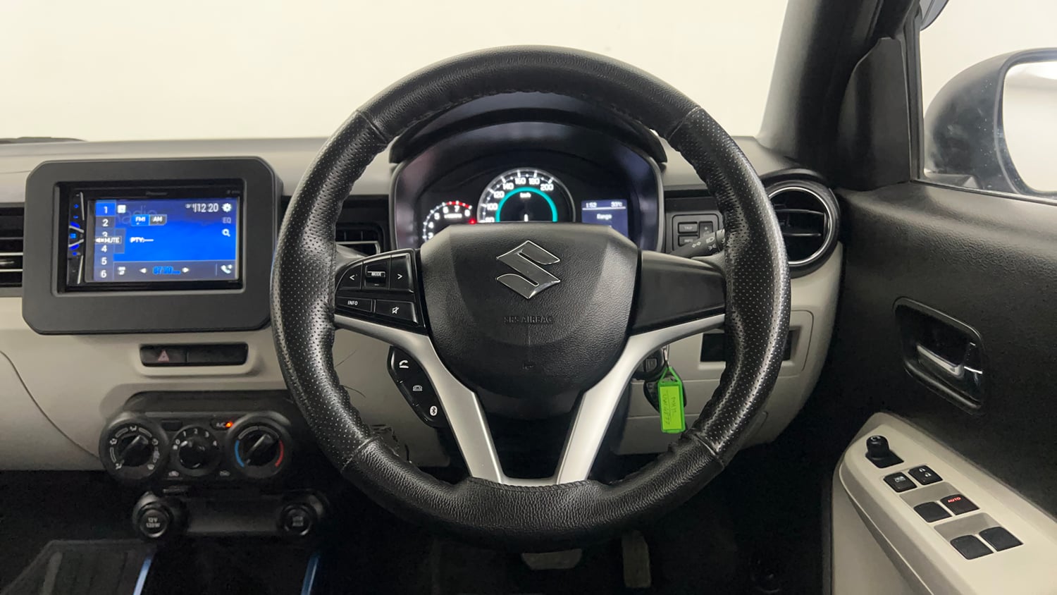 Used 2022 Maruti Suzuki Ignis Delta 1.2 AMT Petrol Automatic interior STEERING VIEW