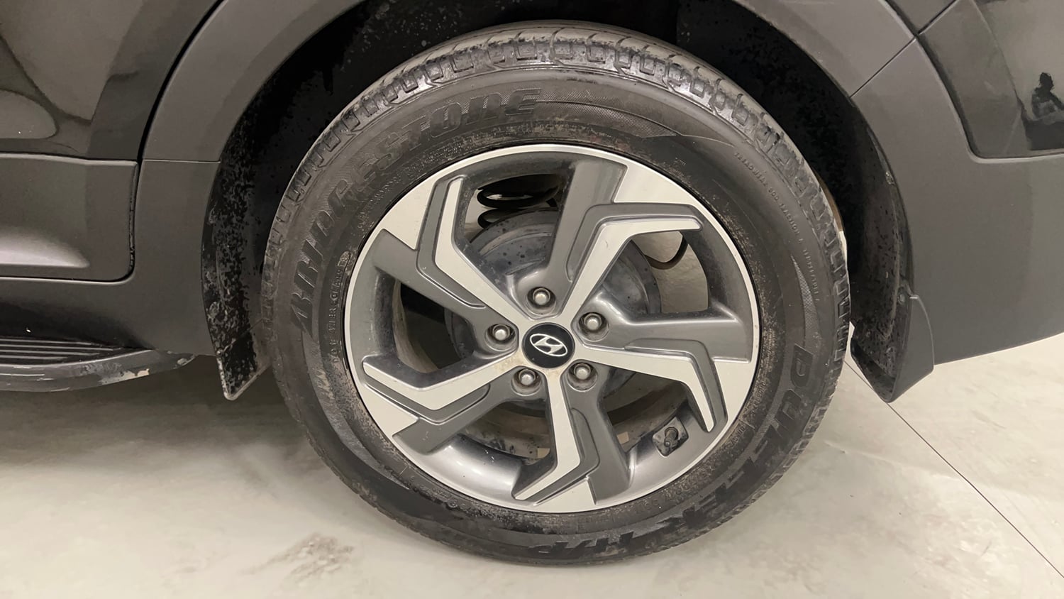Used 2019 Hyundai Creta SX 1.6 AT Petrol Petrol Automatic tyres LEFT REAR TYRE RIM VIEW