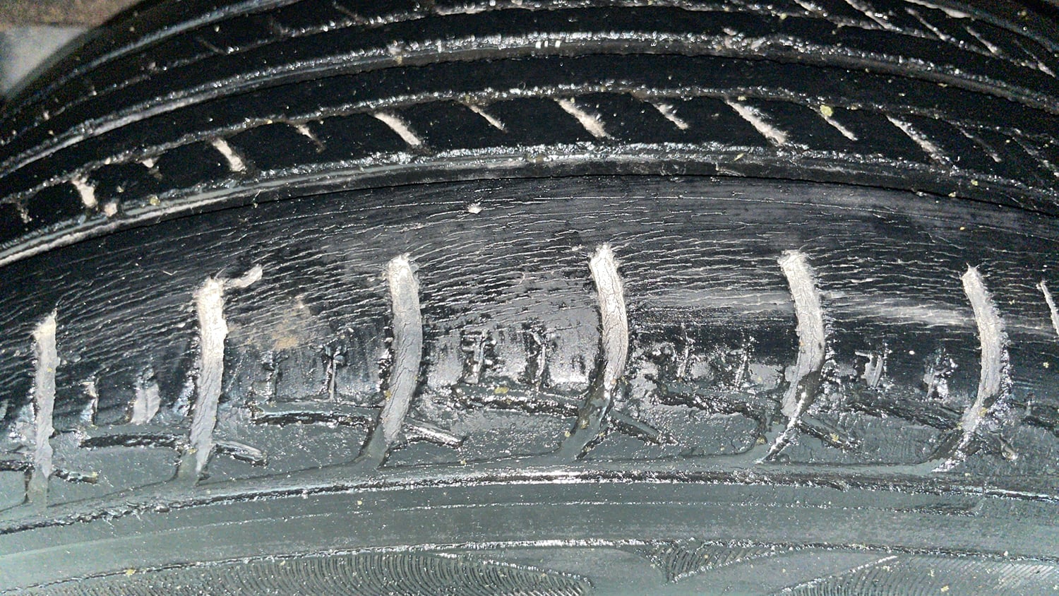 Used 2019 Maruti Suzuki Baleno Delta Petrol Manual tyres LEFT REAR TYRE TREAD VIEW