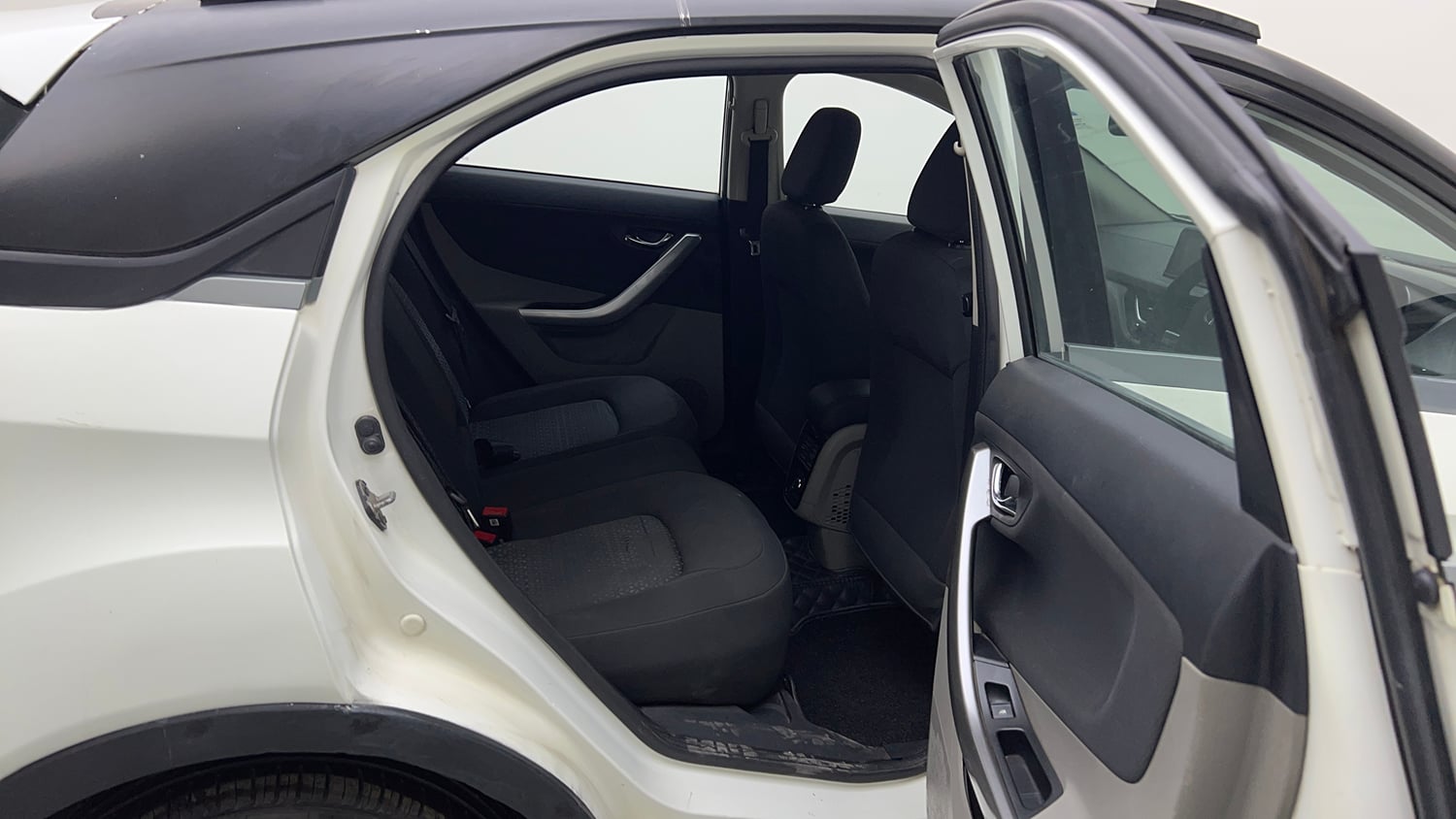 Used 2018 Tata Nexon XZA Plus Petrol Petrol Automatic interior RIGHT SIDE REAR DOOR CABIN VIEW