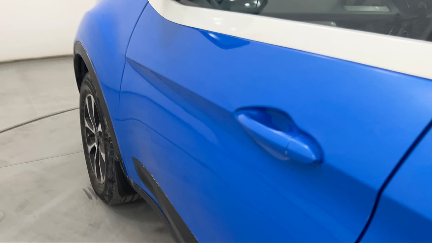 Used 2020 Tata Nexon XZA Plus (O) Dual Tone Petrol Automatic dents MINOR SCRATCH