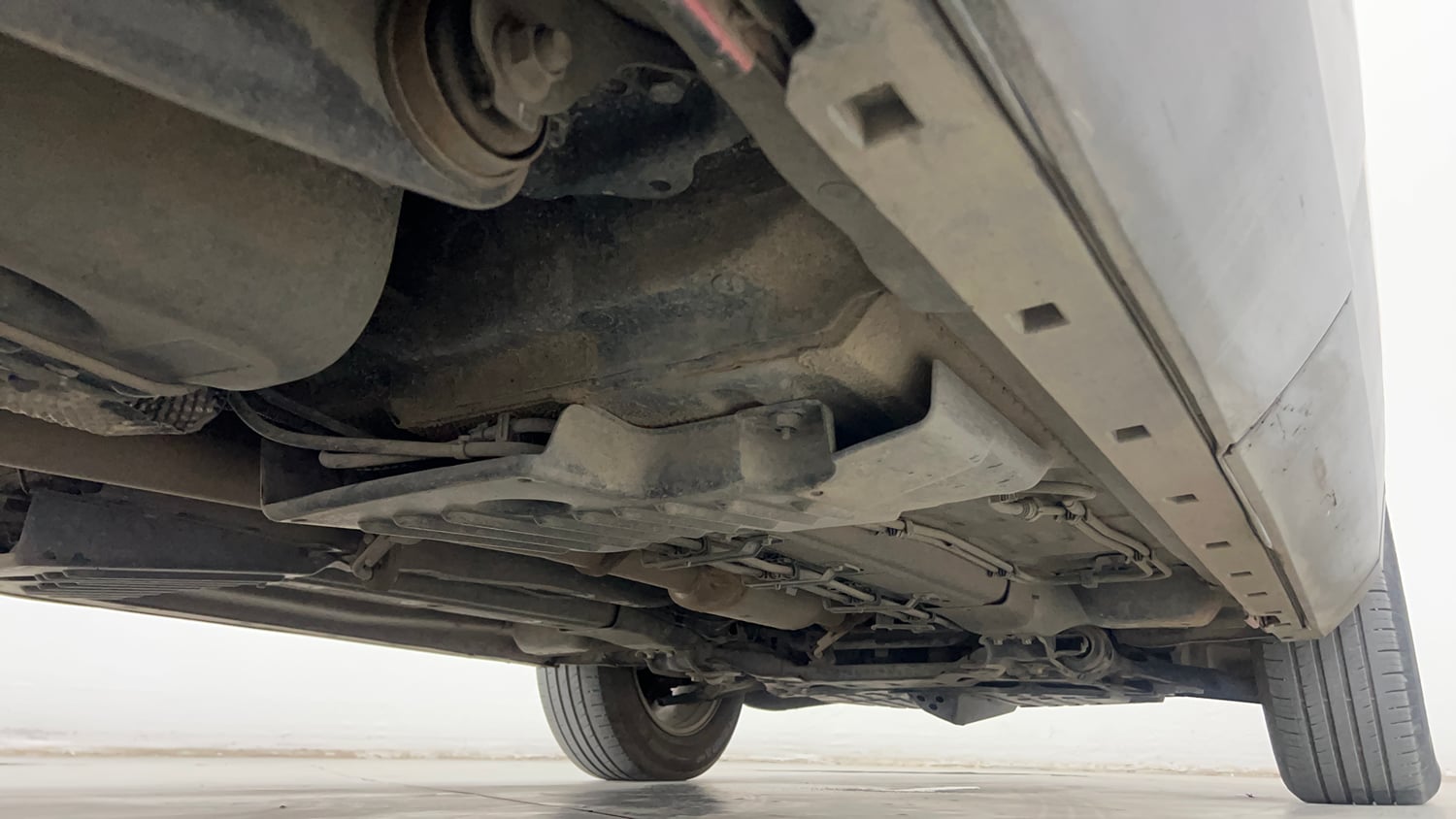 Used 2021 Tata Harrier XZ Diesel Manual extra REAR RIGHT UNDERBODY VIEW