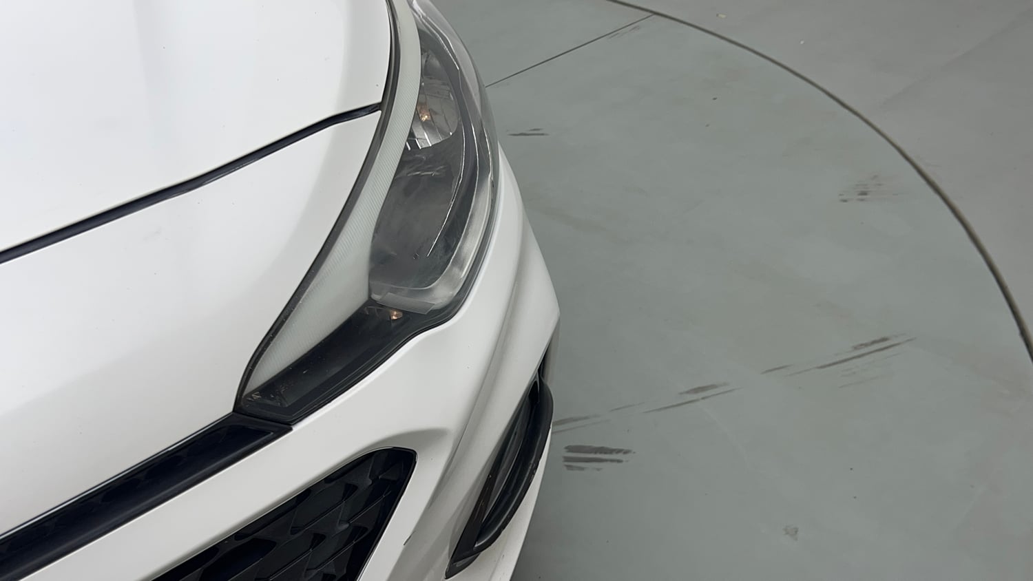 Used 2018 Hyundai Elite i20 Asta 1.2 AT Petrol Automatic dents MINOR SCRATCH