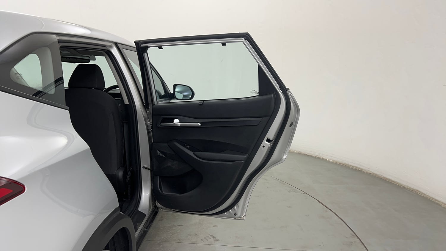 Used 2024 Kia Seltos HTK 1.5 Diesel MT Diesel Manual interior RIGHT REAR DOOR OPEN VIEW