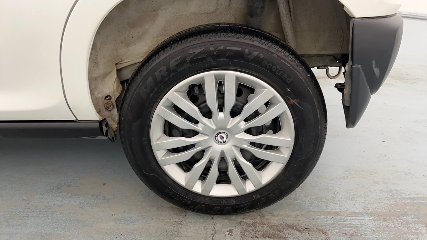 Used 2021 Maruti Suzuki S-Presso VXi Plus Petrol Manual tyres LEFT REAR TYRE RIM VIEW