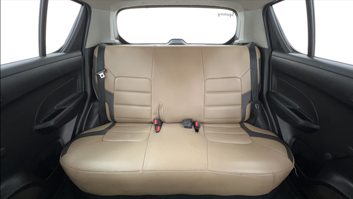 Used 2014 Maruti Suzuki Swift LXi Petrol Manual interior REAR SEAT CONDITION VIEW