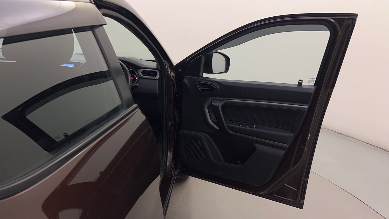 Used 2021 Renault Kiger RXZ AMT Dual Tone Petrol Automatic interior RIGHT FRONT DOOR OPEN VIEW