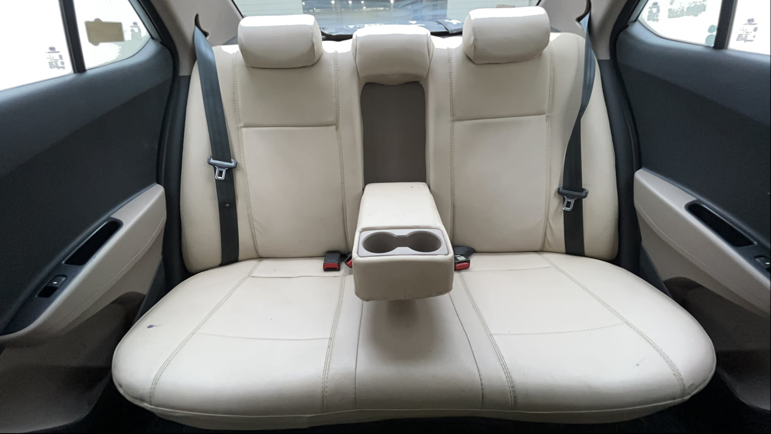 Used 2019 Hyundai Xcent S CRDi Diesel Manual interior REAR SEAT CONDITION VIEW