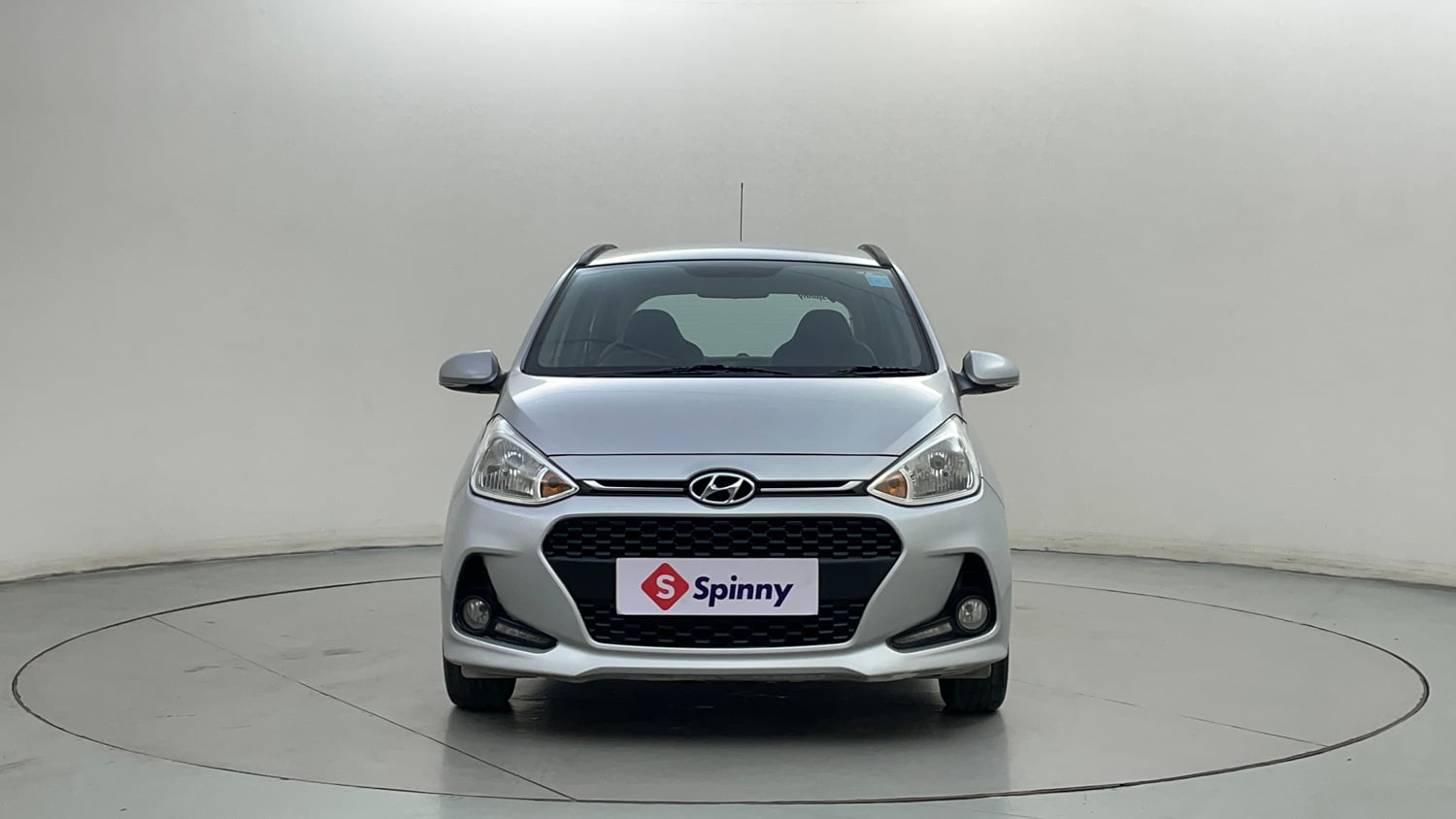 Used 2017 Hyundai Grand i10 Sportz 1.2 Kappa VTVT Petrol Manual exterior FRONT VIEW