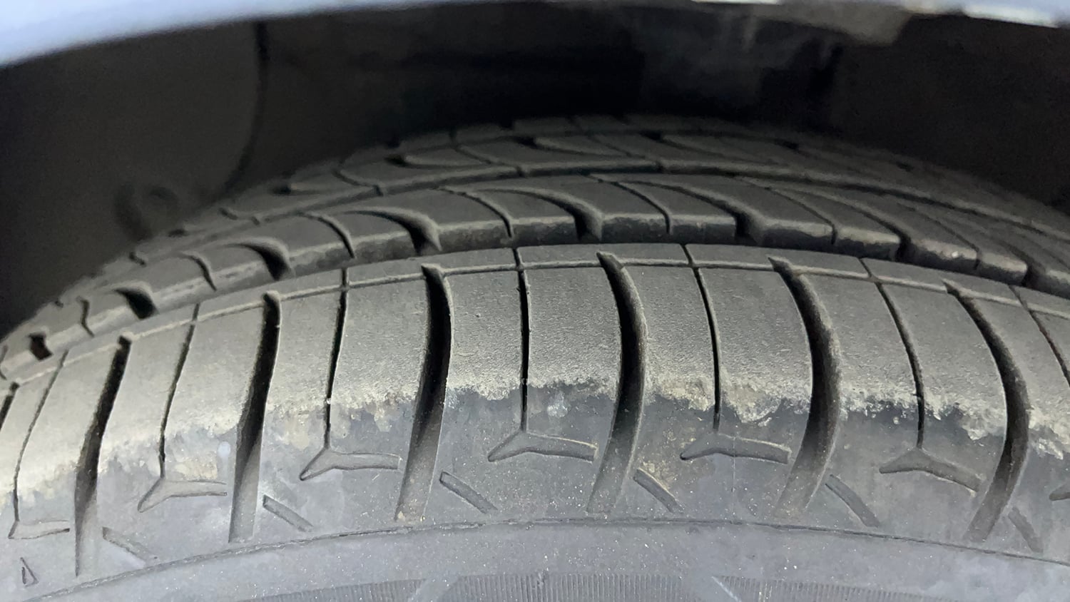 Used 2014 Hyundai Xcent SX 1.2 (O) Petrol Manual tyres LEFT FRONT TYRE TREAD VIEW