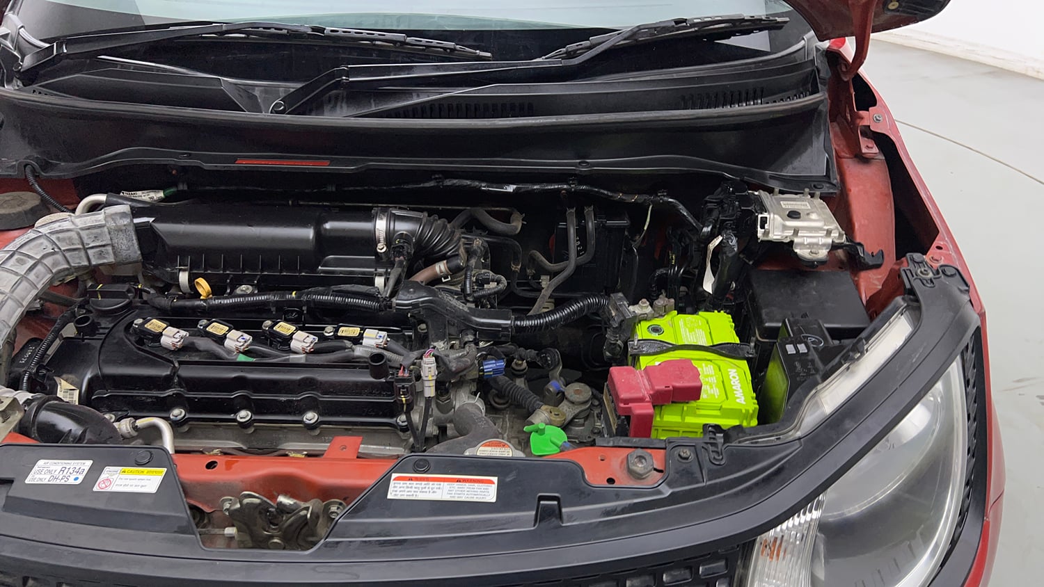 Used 2017 Maruti Suzuki Ignis Delta 1.2 MT Petrol Manual engine ENGINE LEFT SIDE VIEW