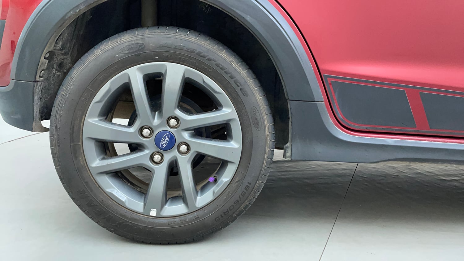 Used 2021 Ford Freestyle Titanium Plus 1.2 Ti-VCT Petrol Manual tyres RIGHT REAR TYRE RIM VIEW
