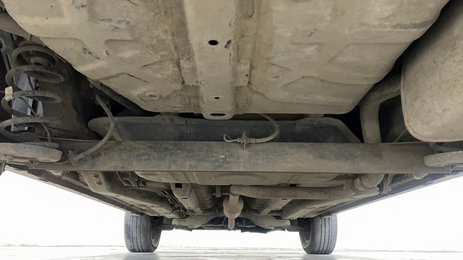 Used 2019 Tata Nexon XZ Plus Petrol Manual extra REAR UNDERBODY VIEW (TAKEN FROM REAR)