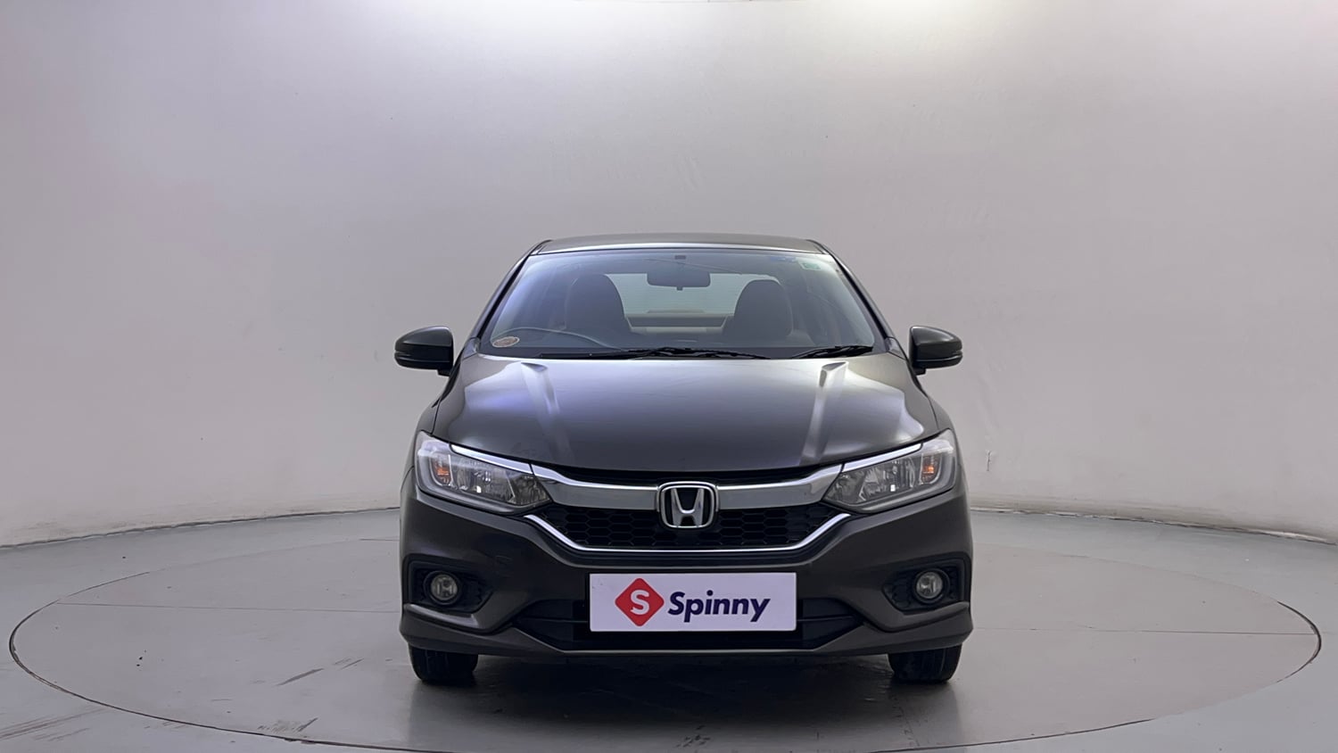 Used 2017 Honda City V Petrol Petrol Manual exterior FRONT VIEW