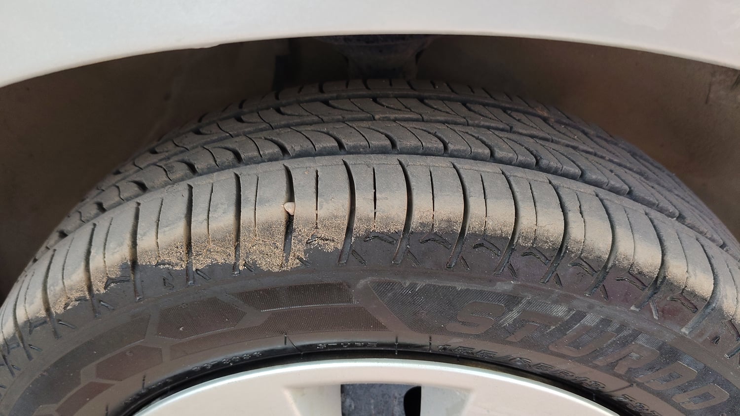 Used 2014 Maruti Suzuki Alto K10 VXi Petrol Manual tyres RIGHT FRONT TYRE TREAD VIEW