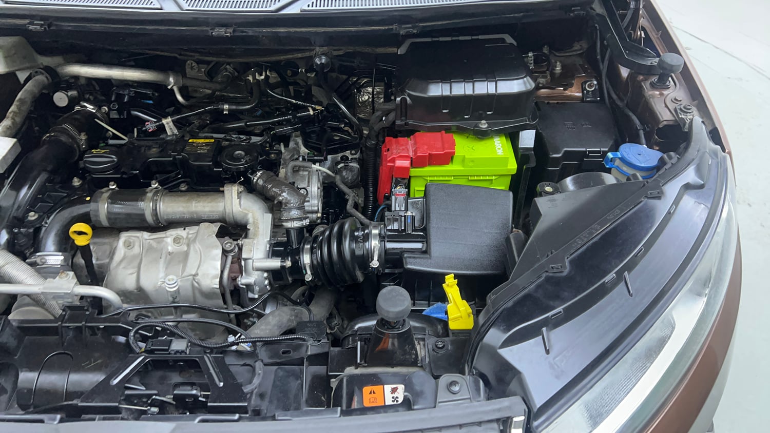 Used 2016 Ford EcoSport Titanium 1.5L TDCi Diesel Manual engine ENGINE LEFT SIDE VIEW