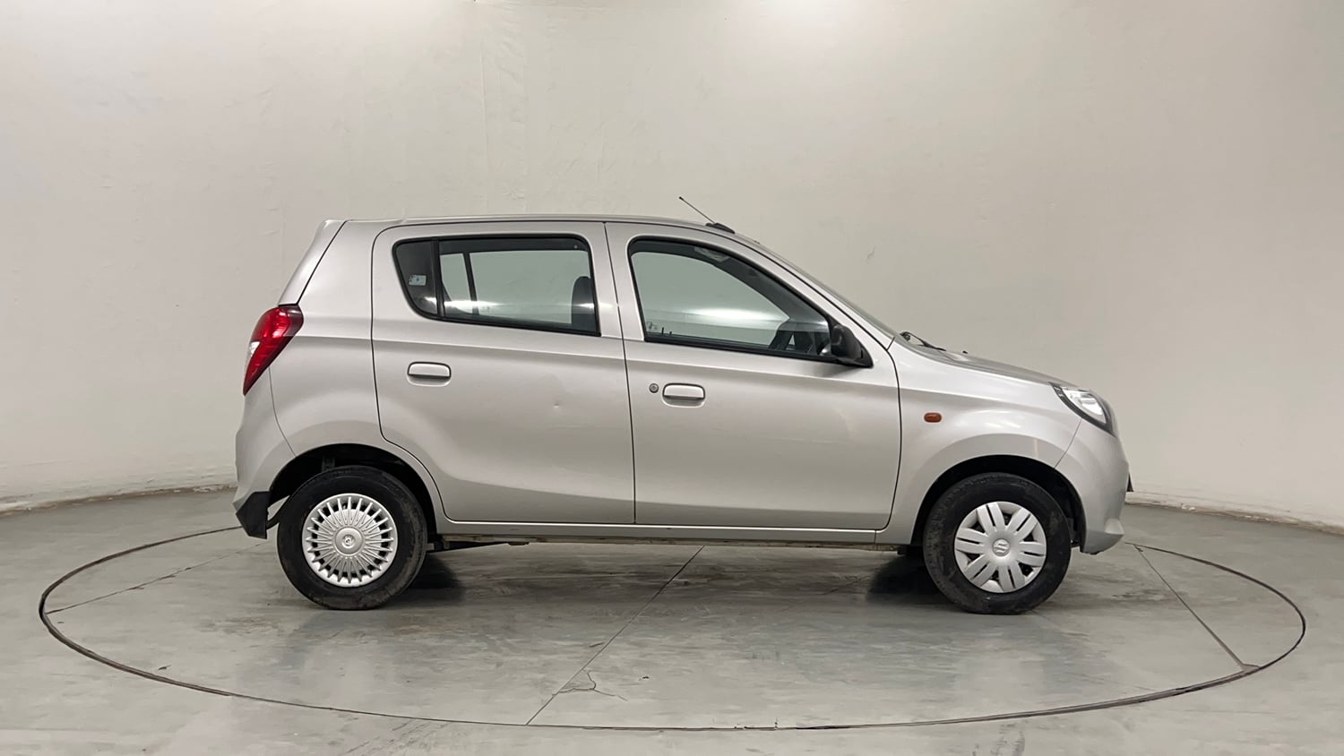 Used 2016 Maruti Suzuki Alto 800 Lxi Petrol Manual exterior RIGHT SIDE VIEW