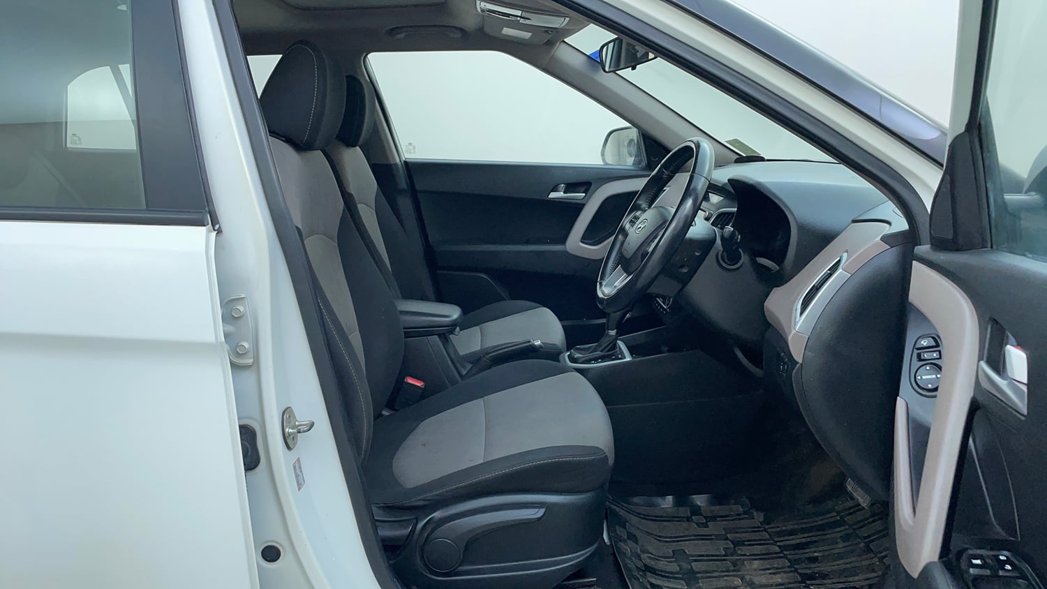 Used 2018 Hyundai Creta SX 1.6 AT Petrol Petrol Automatic interior RIGHT SIDE FRONT DOOR CABIN VIEW