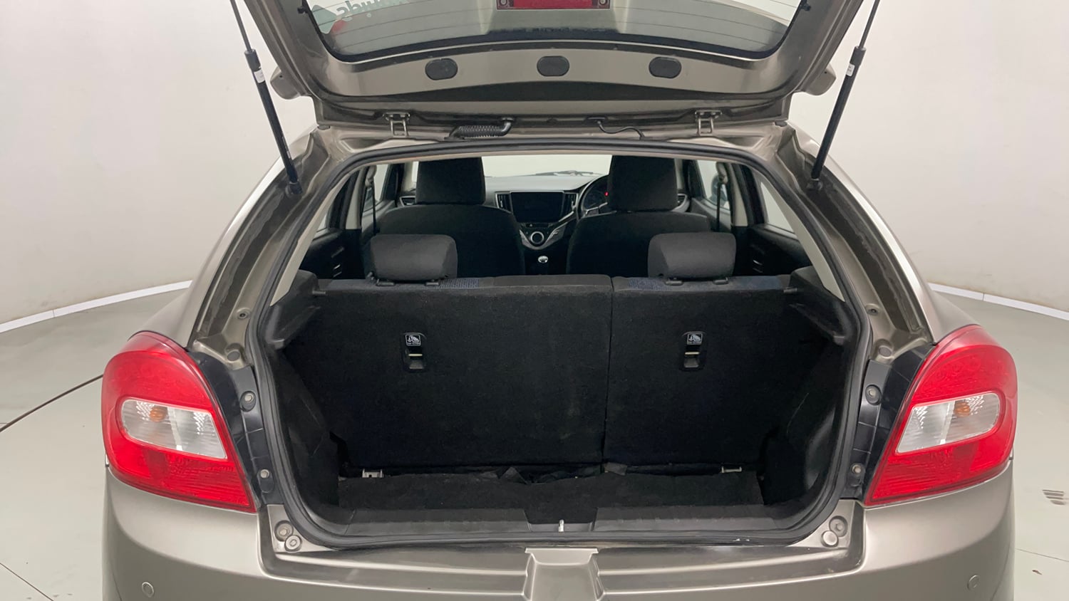 Used 2019 Maruti Suzuki Baleno Delta Petrol Manual interior DICKY INSIDE VIEW