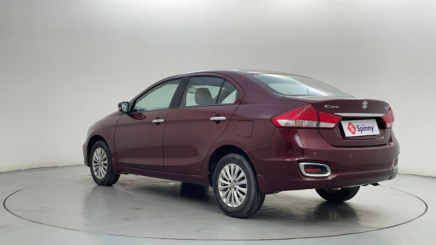 Used 2019 Maruti Suzuki Ciaz Zeta Hybrid 1.5 AT Petrol Automatic exterior LEFT REAR CORNER VIEW