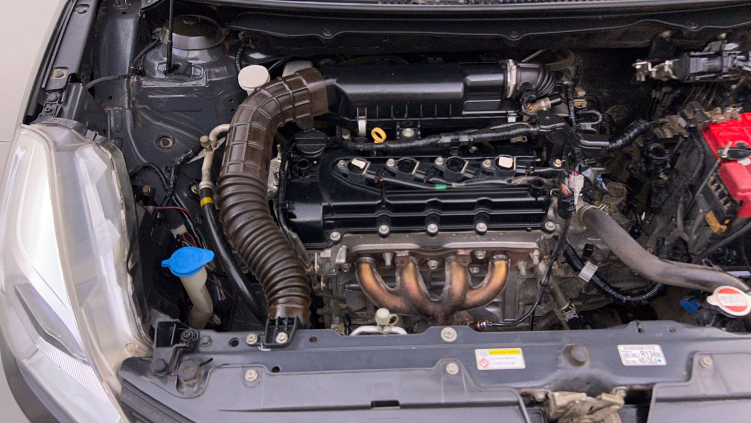 Used 2016 Maruti Suzuki Baleno Sigma 1.2 Petrol Manual engine ENGINE RIGHT SIDE VIEW