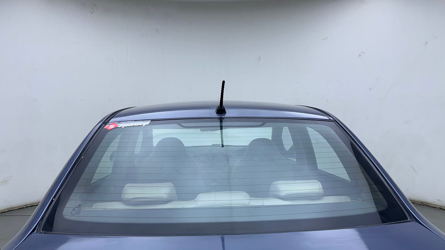 Used 2014 Hyundai Xcent SX 1.2 (O) Petrol Manual exterior BACK WINDSHIELD VIEW