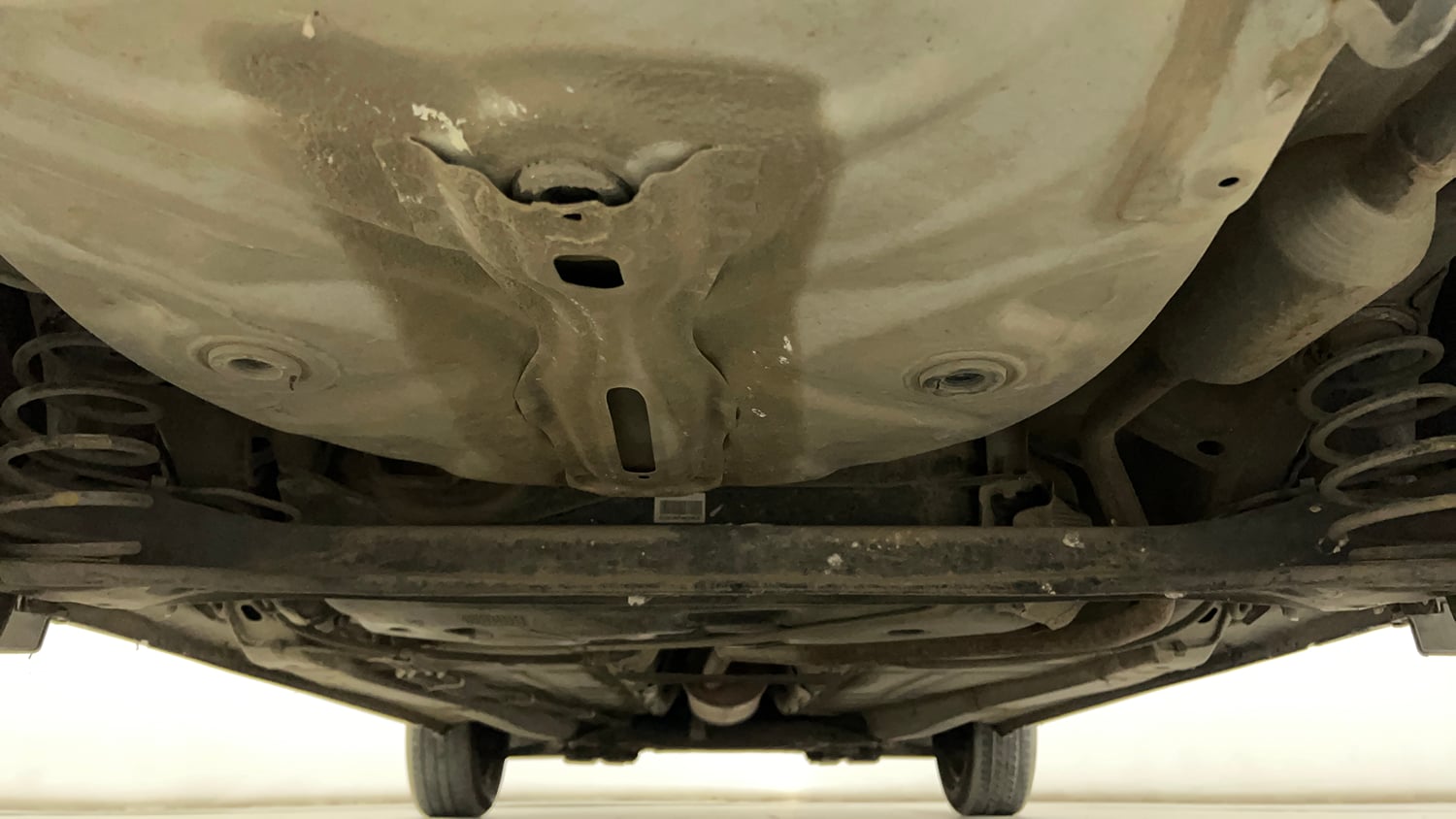 Used 2017 Maruti Suzuki Baleno Delta 1.2 Petrol Manual extra REAR UNDERBODY VIEW (TAKEN FROM REAR)
