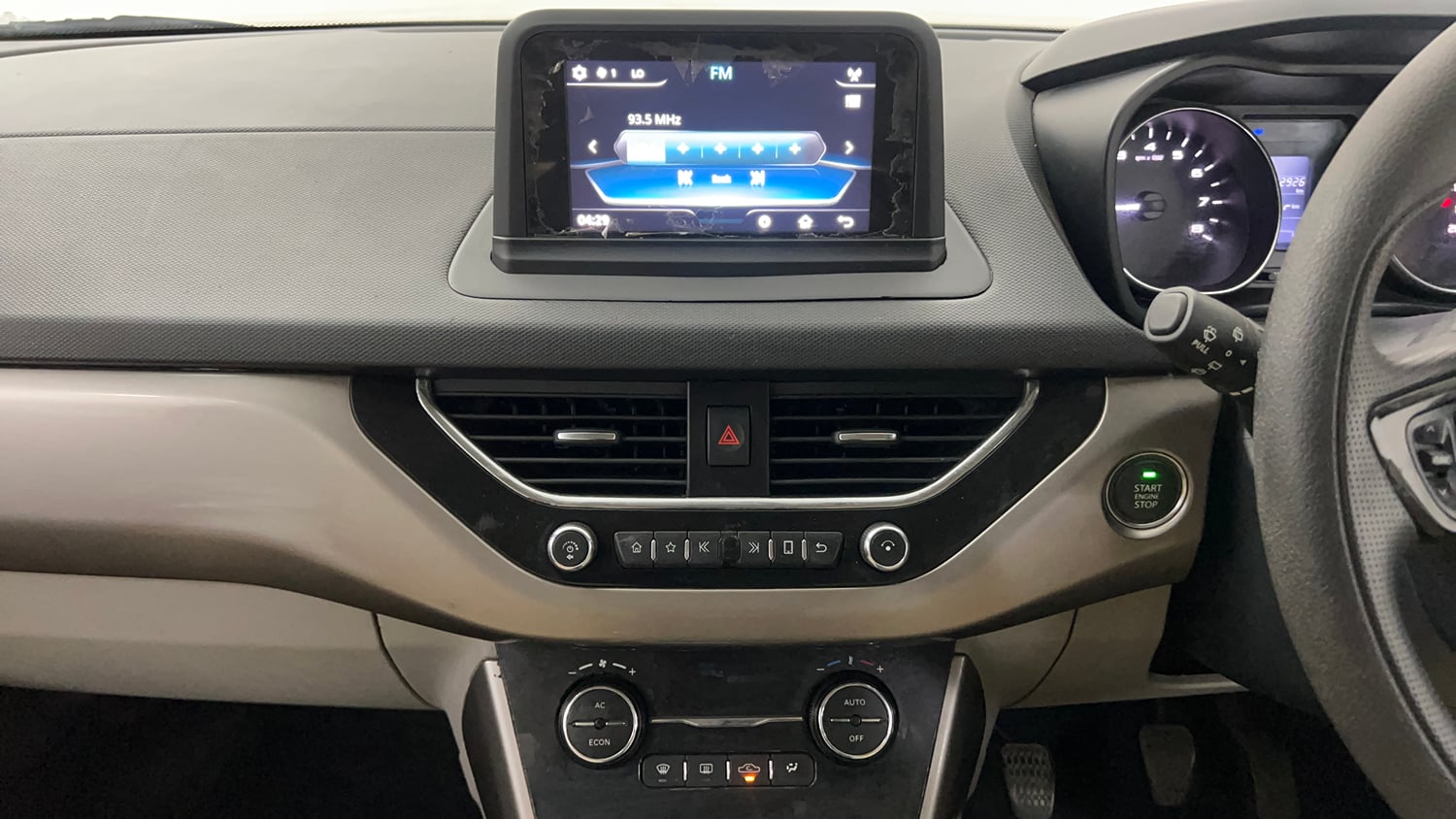 Used 2019 Tata Nexon XZ Plus Petrol Manual interior MUSIC SYSTEM & AC CONTROL VIEW