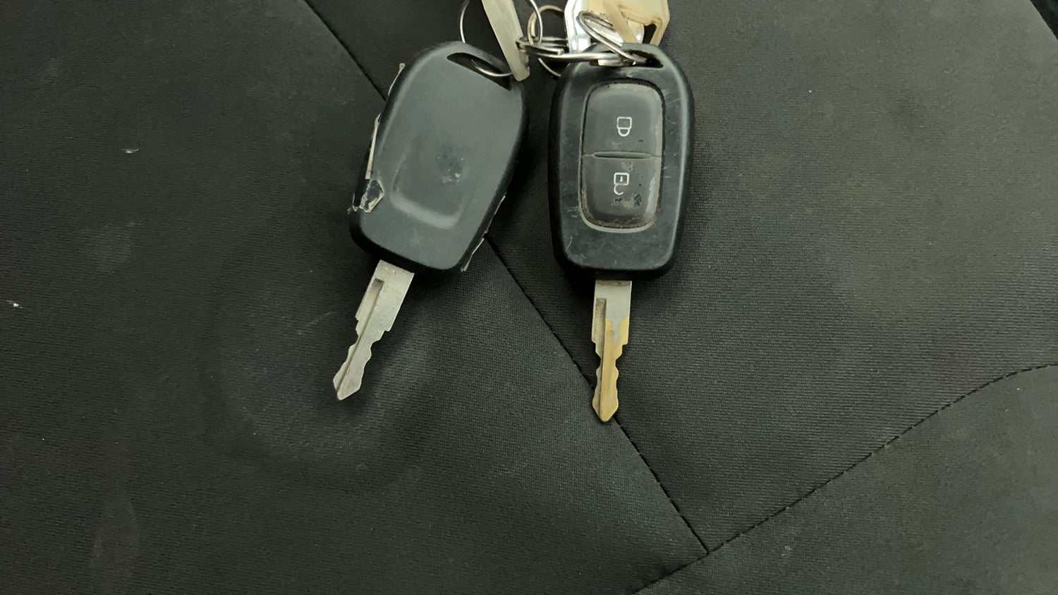 Used 2018 Renault Kwid 1.0 RXL Petrol Manual extra CAR KEY VIEW