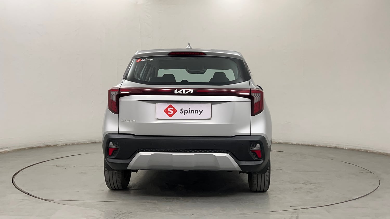 Used 2024 Kia Seltos HTK 1.5 Diesel MT Diesel Manual exterior BACK VIEW