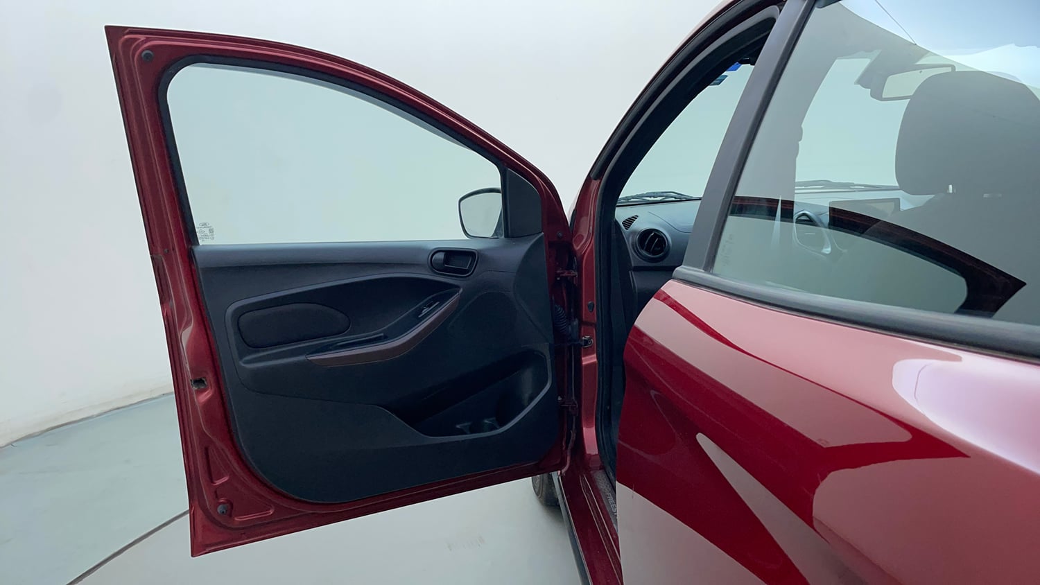 Used 2021 Ford Freestyle Titanium Plus 1.2 Ti-VCT Petrol Manual interior LEFT FRONT DOOR OPEN VIEW