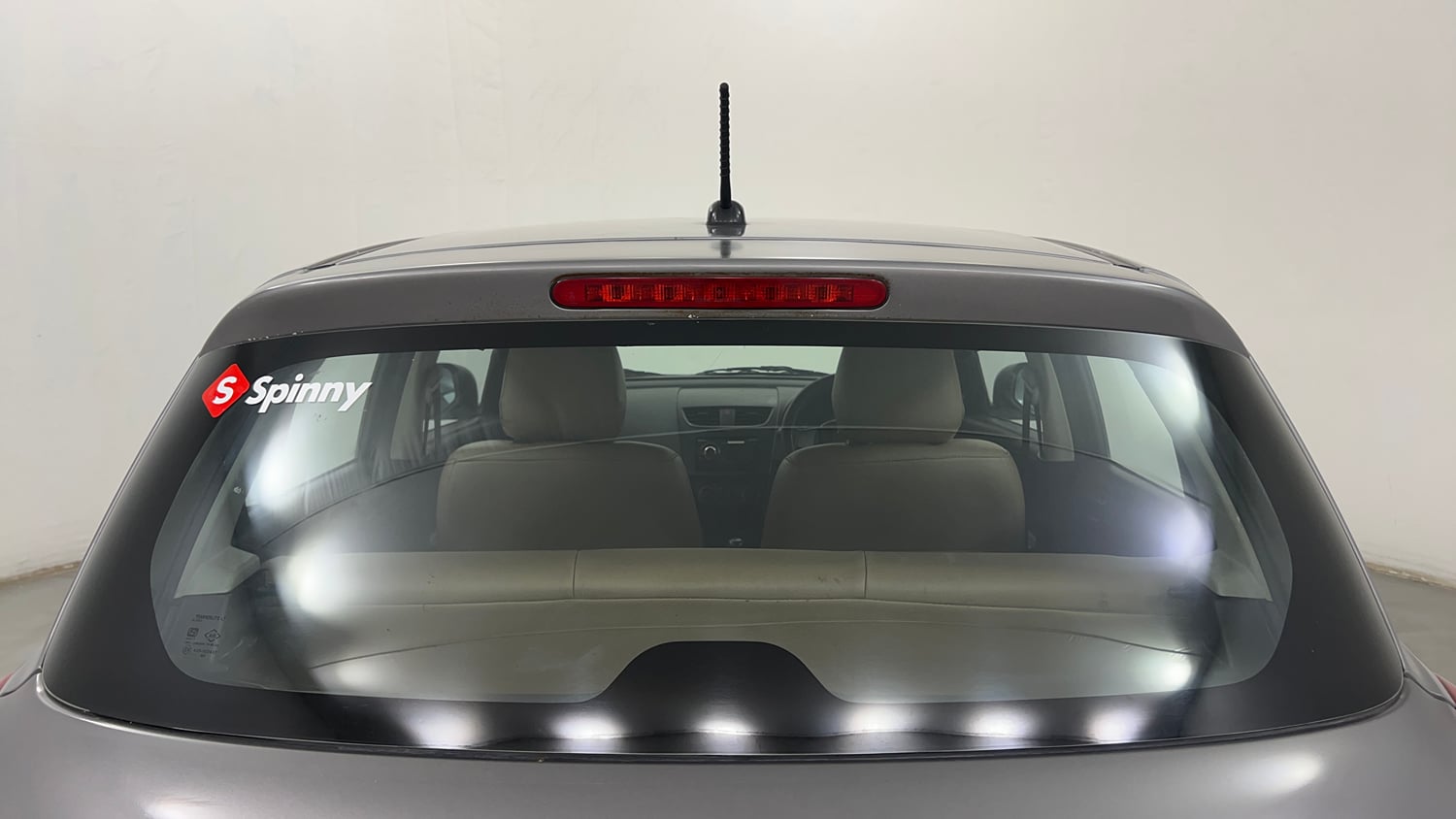 Used 2014 Maruti Suzuki Swift LXi Petrol Manual exterior BACK WINDSHIELD VIEW
