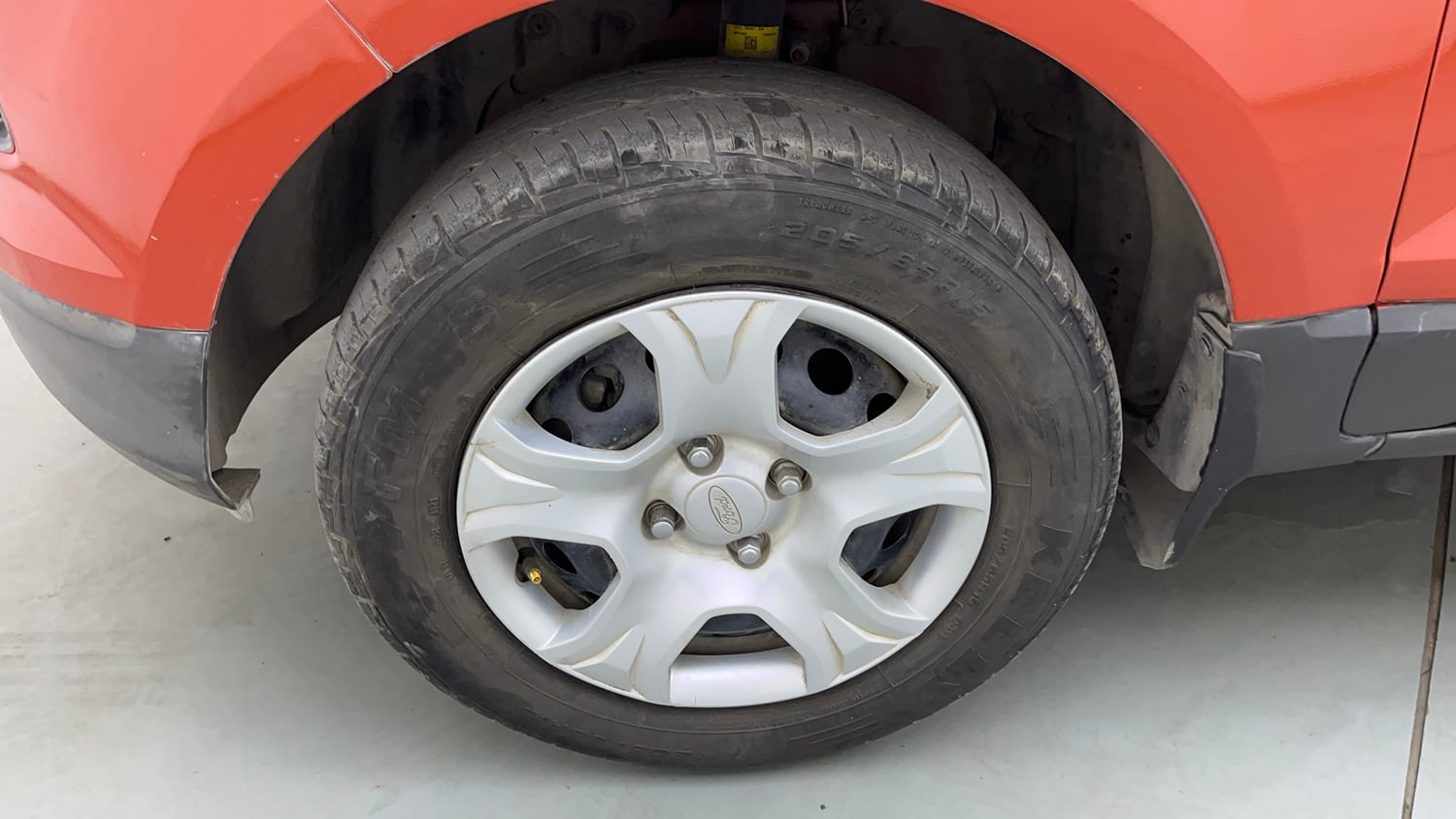 Used 2017 Ford EcoSport Trend+ 1.5L TDCi Diesel Manual tyres LEFT FRONT TYRE RIM VIEW