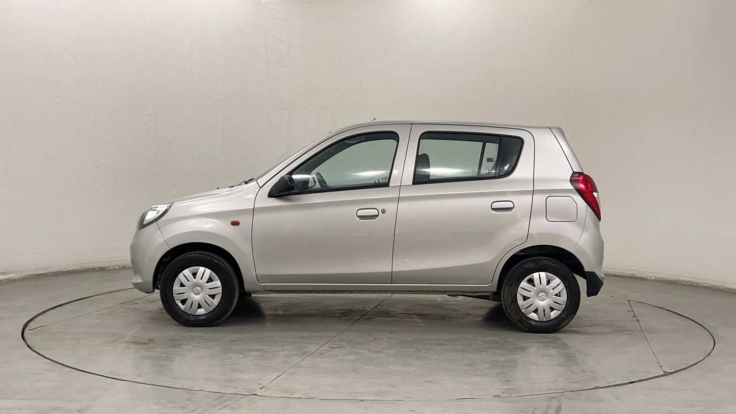 Used 2016 Maruti Suzuki Alto 800 Lxi Petrol Manual exterior LEFT SIDE VIEW