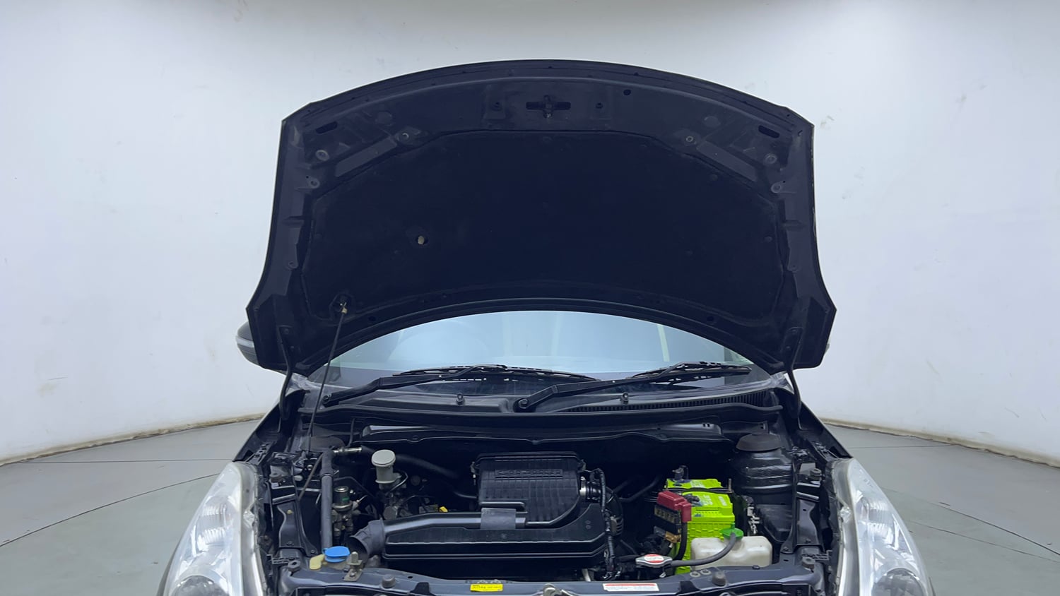 Used 2012 Maruti Suzuki Swift VXi Petrol Manual engine ENGINE & BONNET OPEN FRONT VIEW