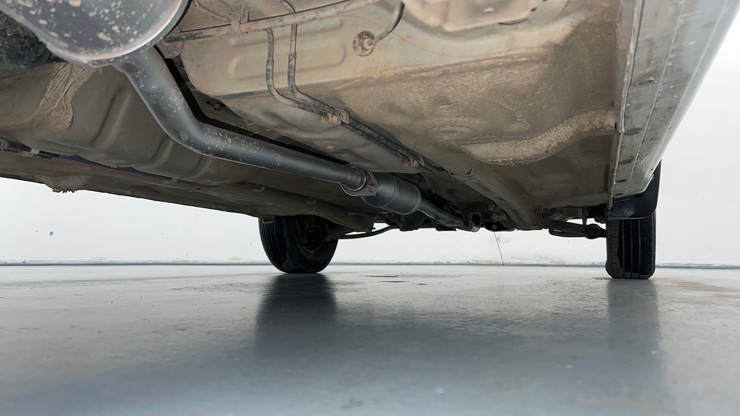 Used 2020 Maruti Suzuki Alto 800 VXi Petrol Manual extra REAR RIGHT UNDERBODY VIEW