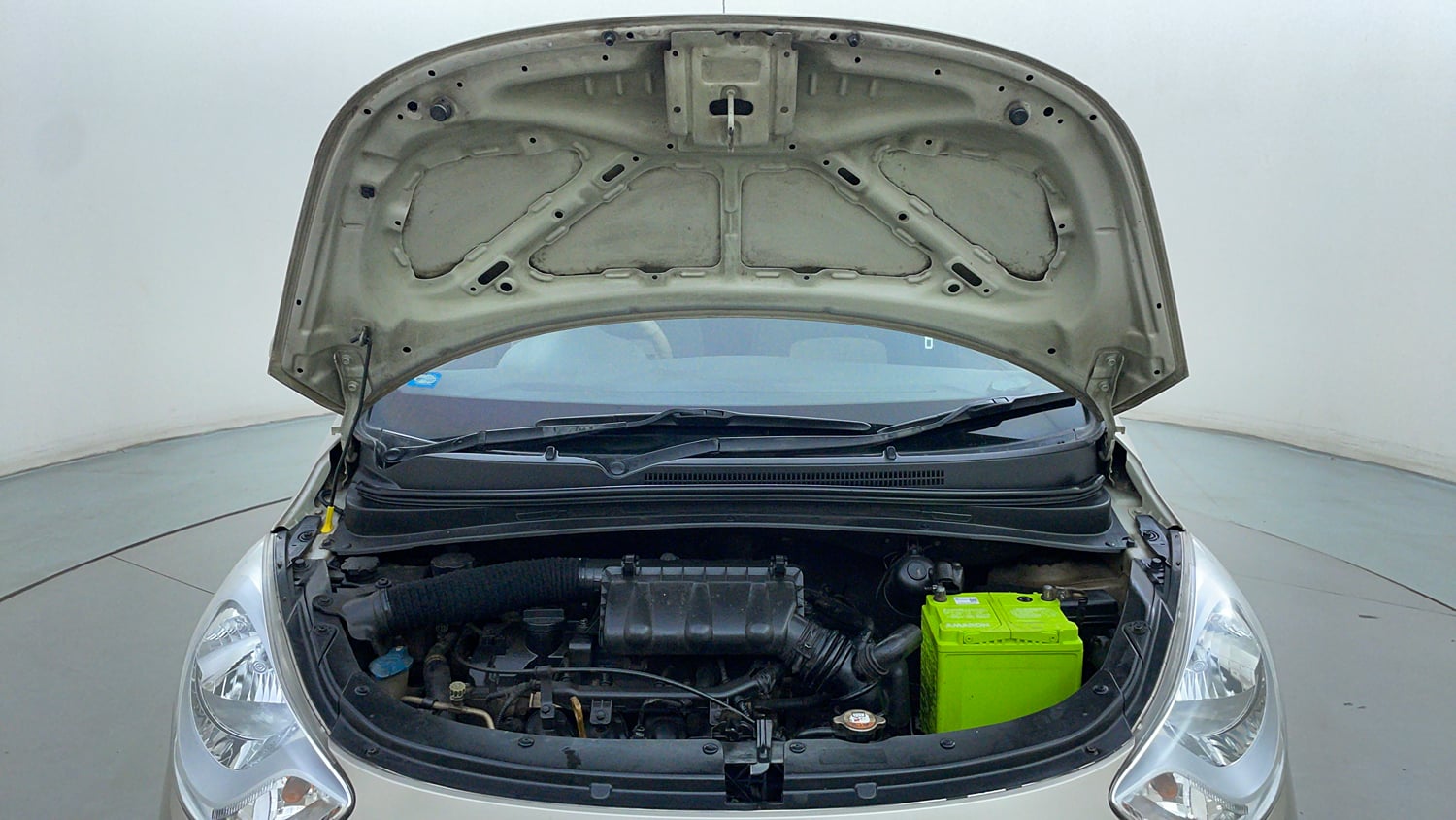 Used 2013 Hyundai i10 Sportz 1.2 Kappa2 Petrol Manual engine ENGINE & BONNET OPEN FRONT VIEW