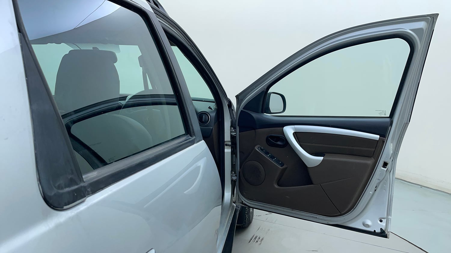 Used 2017 Renault Duster RXL Petrol Petrol Manual interior RIGHT FRONT DOOR OPEN VIEW