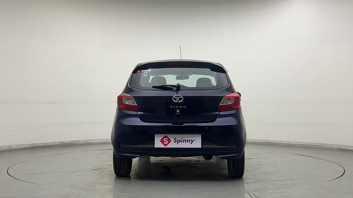 Used 2021 Tata Tiago XZ CNG( Outside Fitted ) Cng Manual exterior BACK VIEW