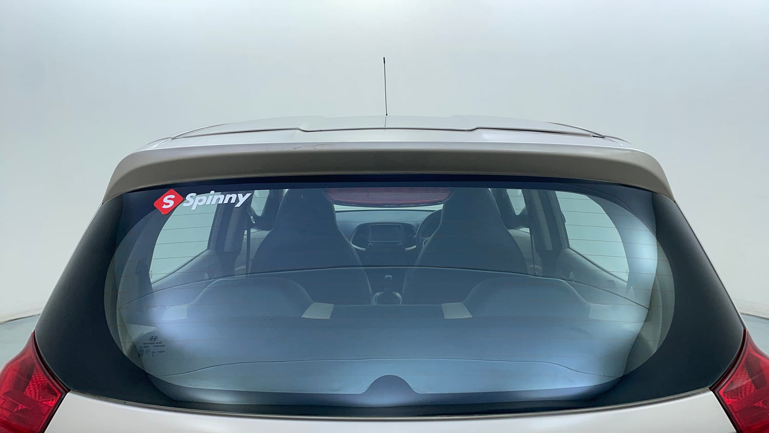 Used 2019 Hyundai Santro Sportz Petrol Manual exterior BACK WINDSHIELD VIEW