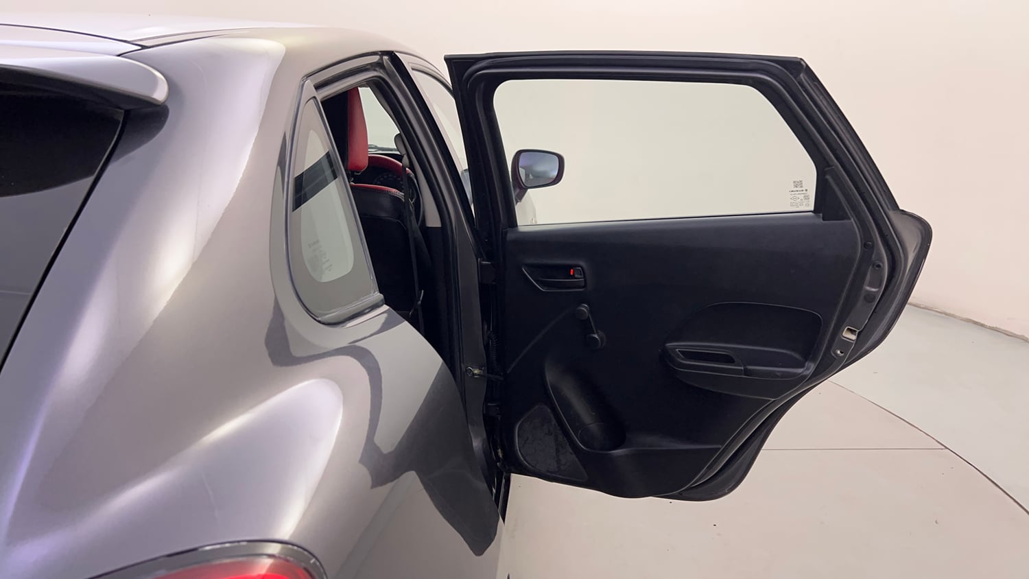 Used 2016 Maruti Suzuki Baleno Sigma 1.2 Petrol Manual interior RIGHT REAR DOOR OPEN VIEW