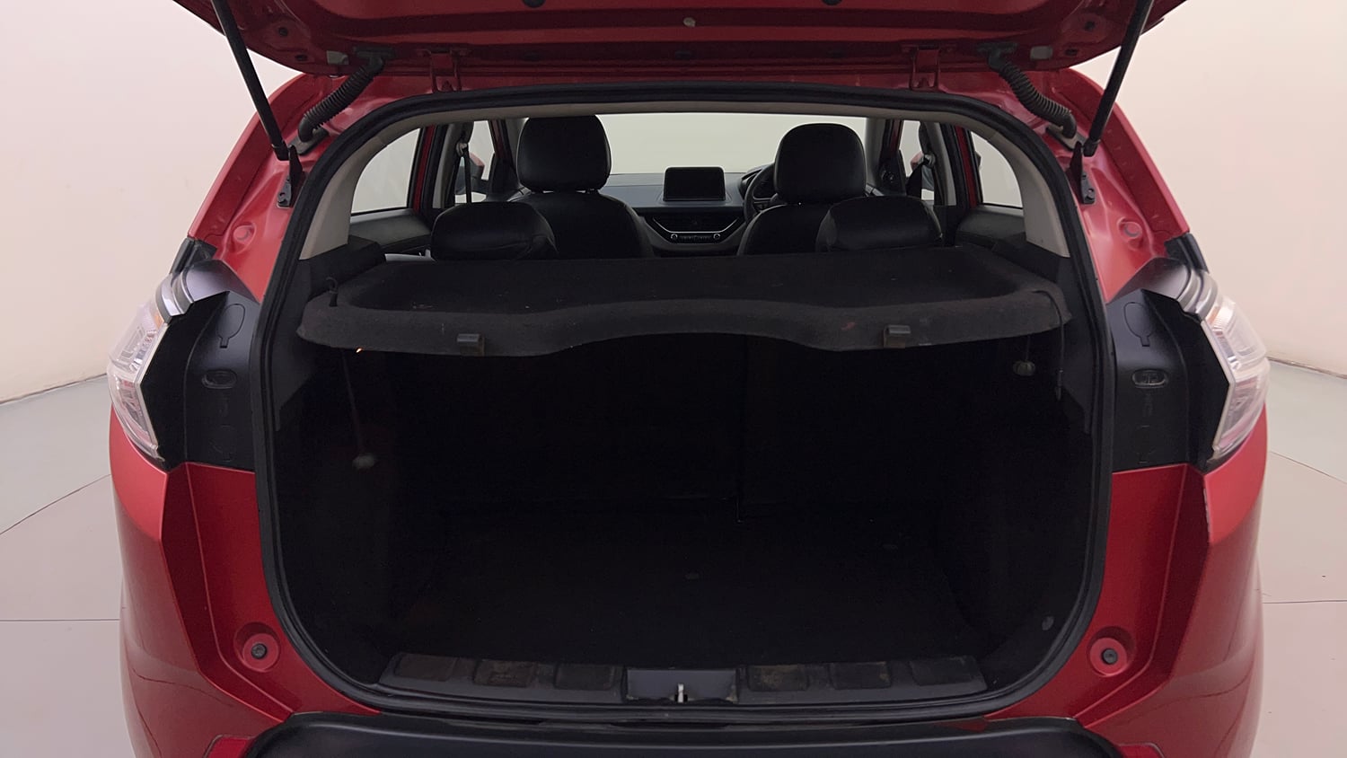Used 2019 Tata Nexon XZA Plus Petrol Petrol Automatic interior DICKY INSIDE VIEW