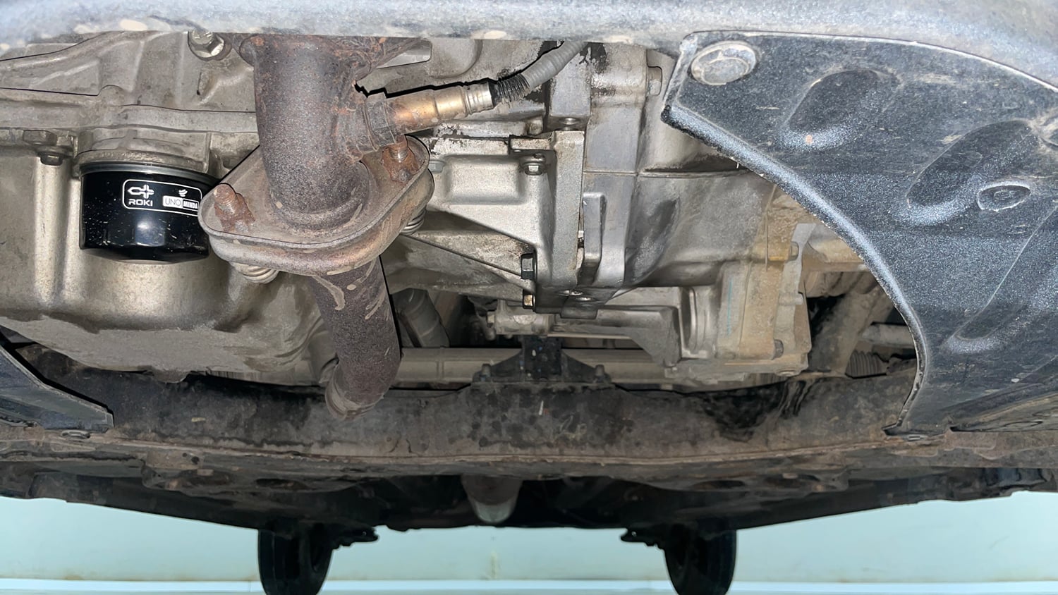 Used 2013 Maruti Suzuki Swift VXi Petrol Manual extra FRONT LEFT UNDERBODY VIEW