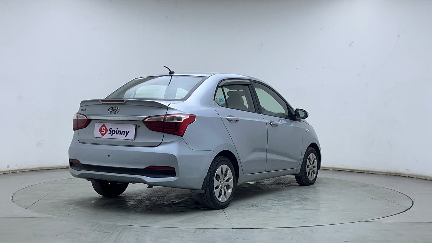 Used 2019 Hyundai Xcent S CRDi Diesel Manual exterior RIGHT REAR CORNER VIEW