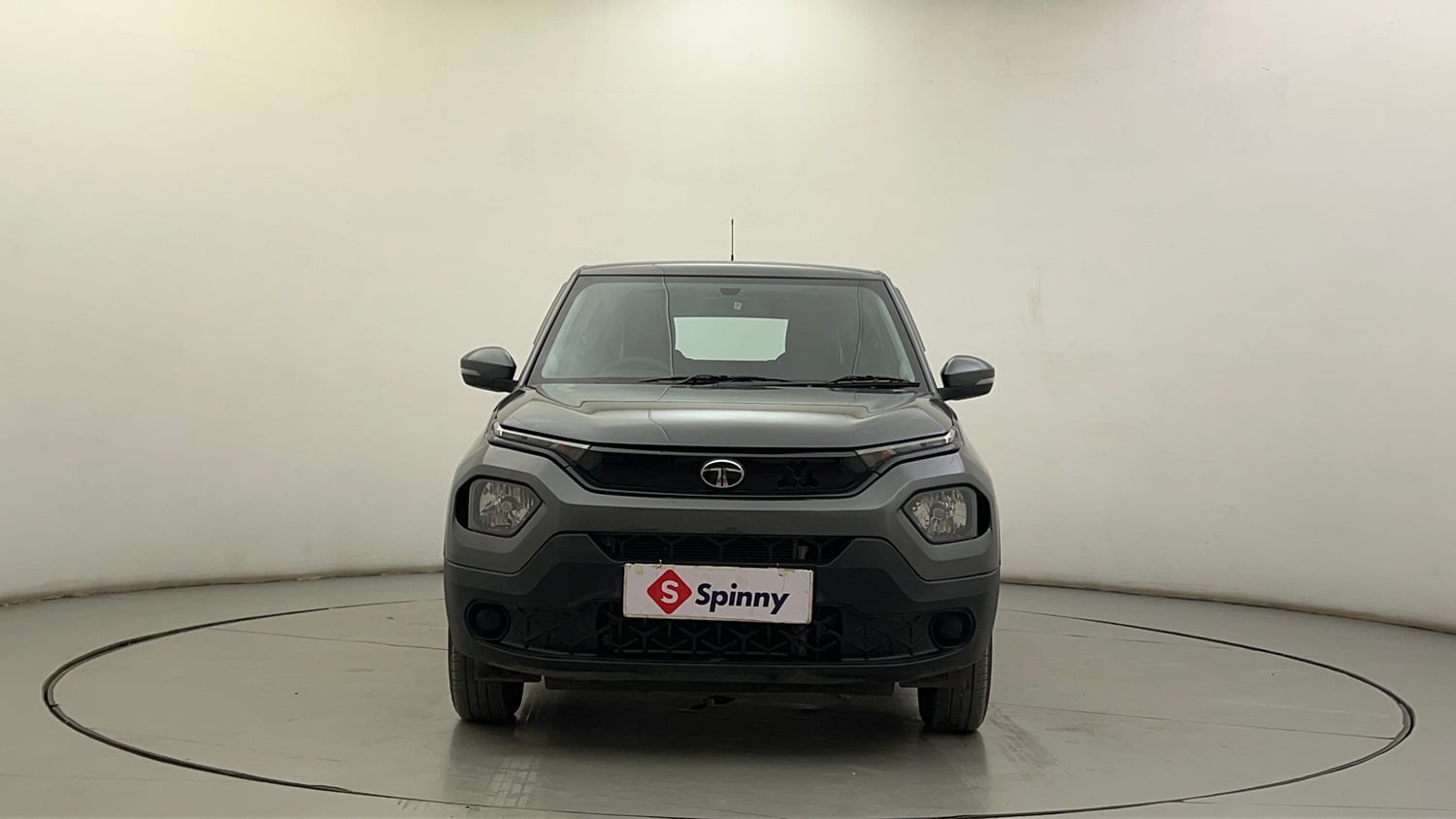 Used 2024 Tata Punch Adventure MT Petrol Manual exterior FRONT VIEW