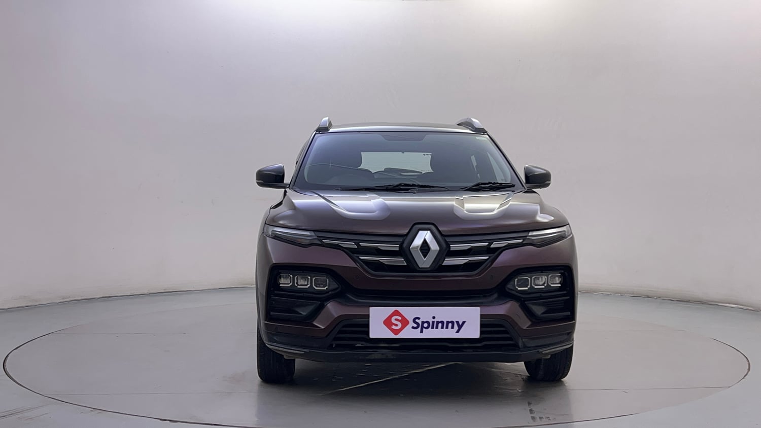 Used 2021 Renault Kiger RXZ AMT Dual Tone Petrol Automatic exterior FRONT VIEW