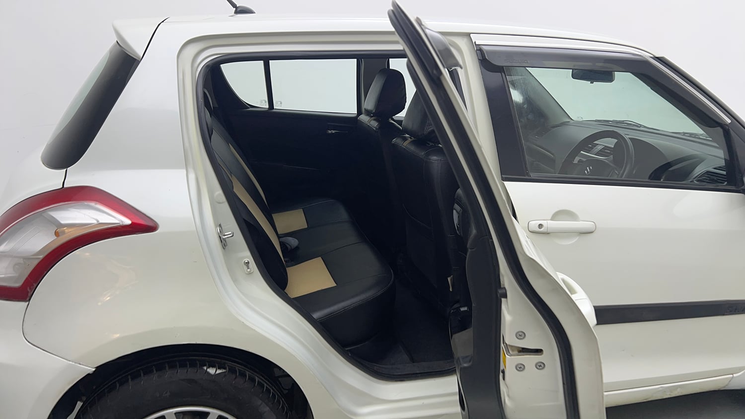 Used 2013 Maruti Suzuki Swift VXI CNG (Outside Fitted) Cng Manual interior RIGHT SIDE REAR DOOR CABIN VIEW